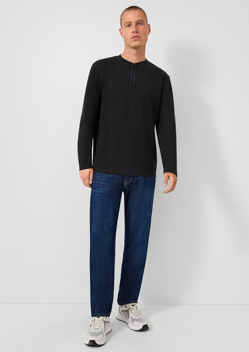 Gewaschenes Henley-Langarmshirt mit Rippstruktur