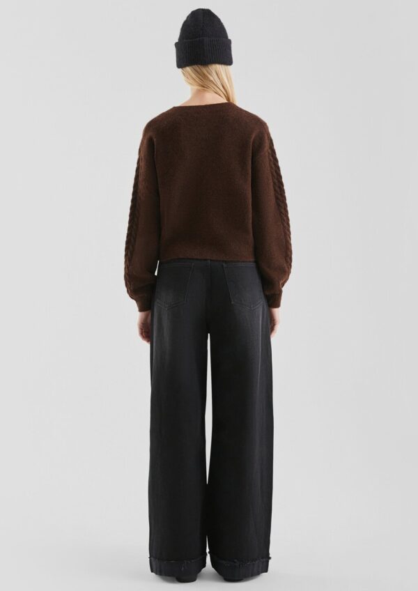 Strickjacke mit Zopfmuster