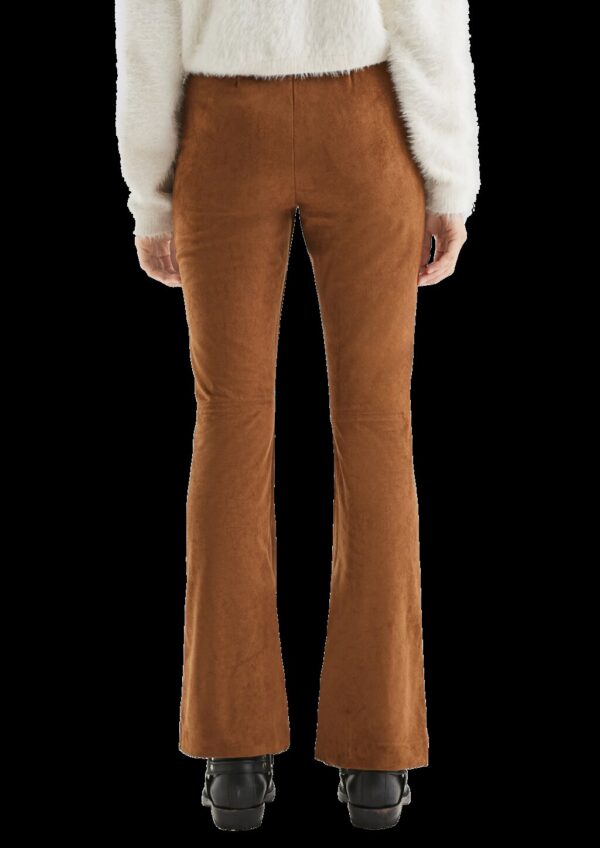 Hose in Wildlederoptik