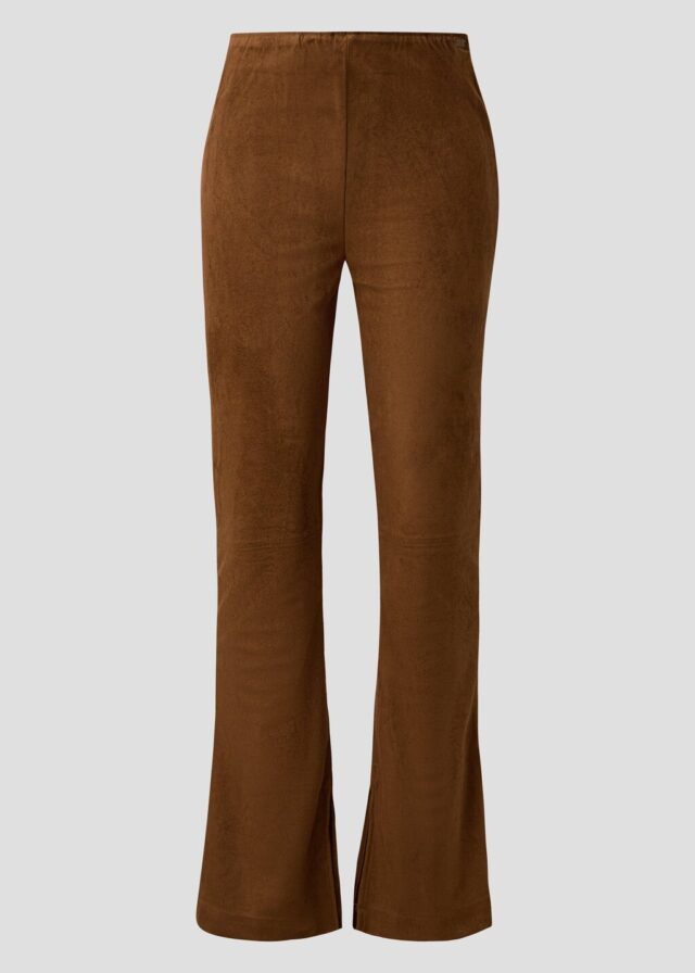 Hose in Wildlederoptik