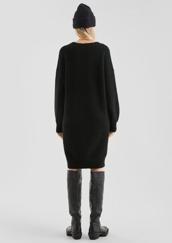 Flauschiges Strickkleid