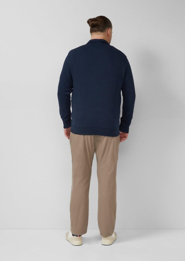 Sweatshirt mit Eingrifftaschen und Label-Patch