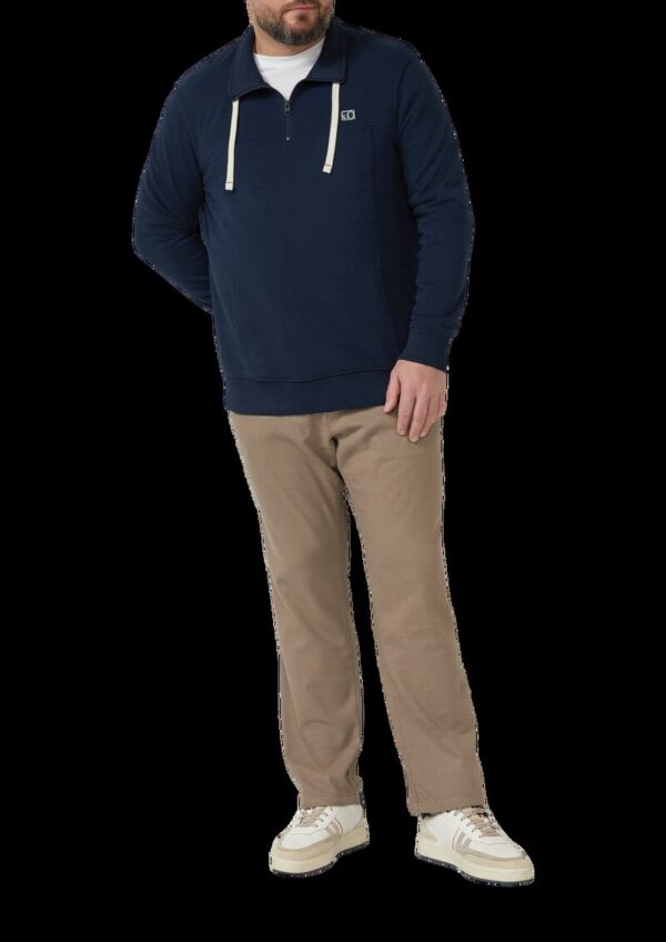 Sweatshirt mit Eingrifftaschen und Label-Patch