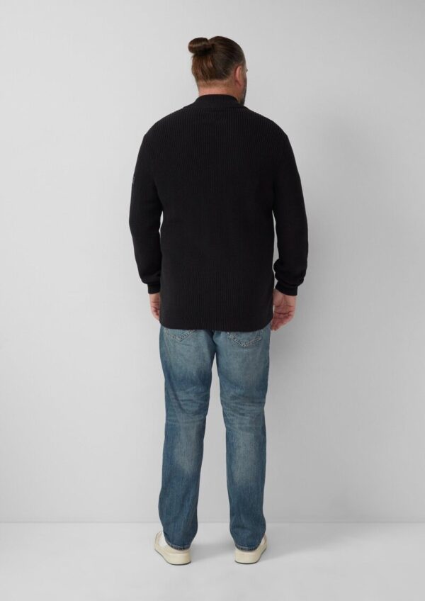 Struktur-Strickjacke mit Eingrifftaschen und Reißverschluss