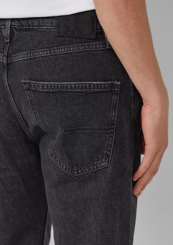 Jeans Benito / Regular Fit / Mid Rise / Straight Leg / 360° Denim