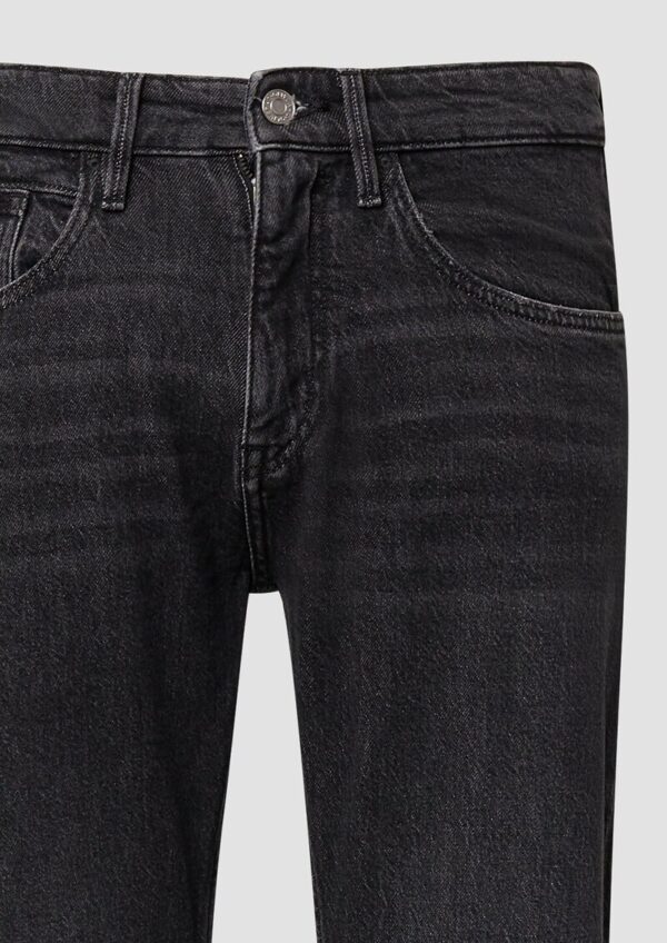 Jeans Benito / Regular Fit / Mid Rise / Straight Leg / 360° Denim