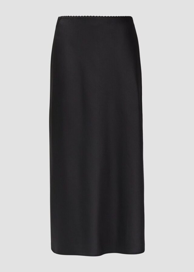 Satin-Rock in Midi-Länge