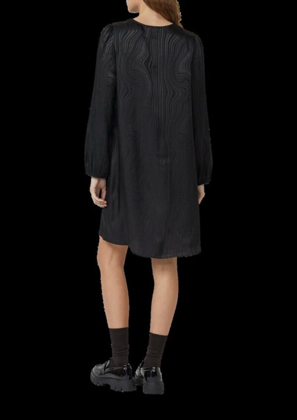 Fließendes Jacquardkleid mit Raffung