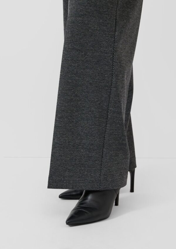 Viskosemix-Hose mit Extra Wide Leg und Reißverschluss