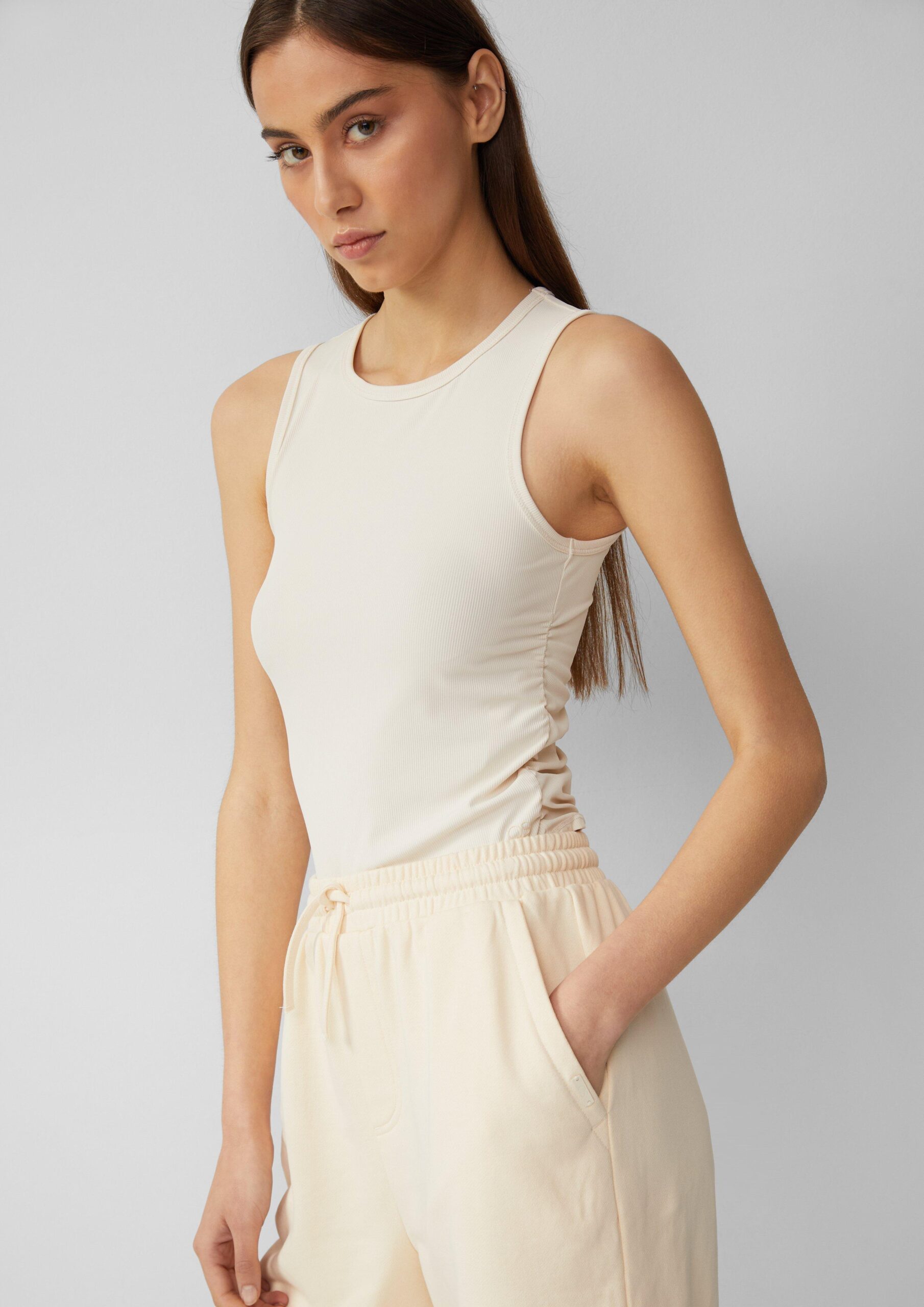 Ripptop mit seitlicher Raffung | QS x Vanessa Mai