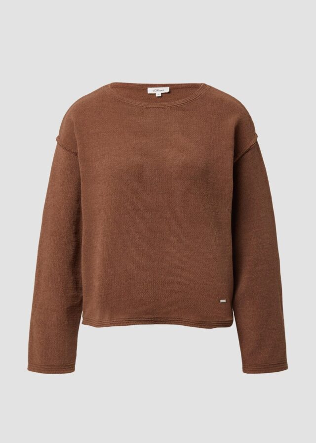 Weicher Strickpullover mit Naht-Details