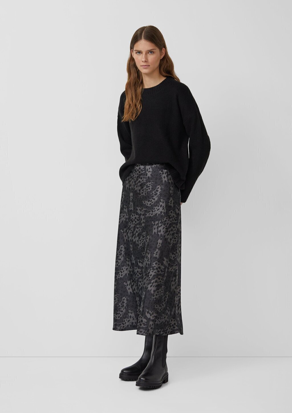 Leichter Midirock mit Elastikbund