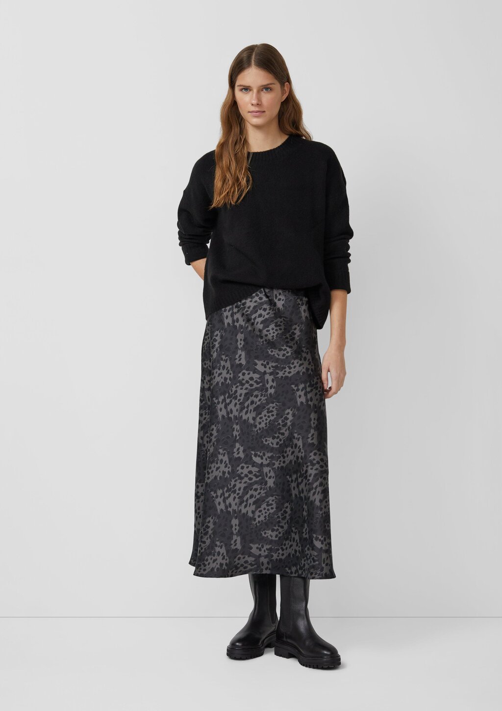 Leichter Midirock mit Elastikbund