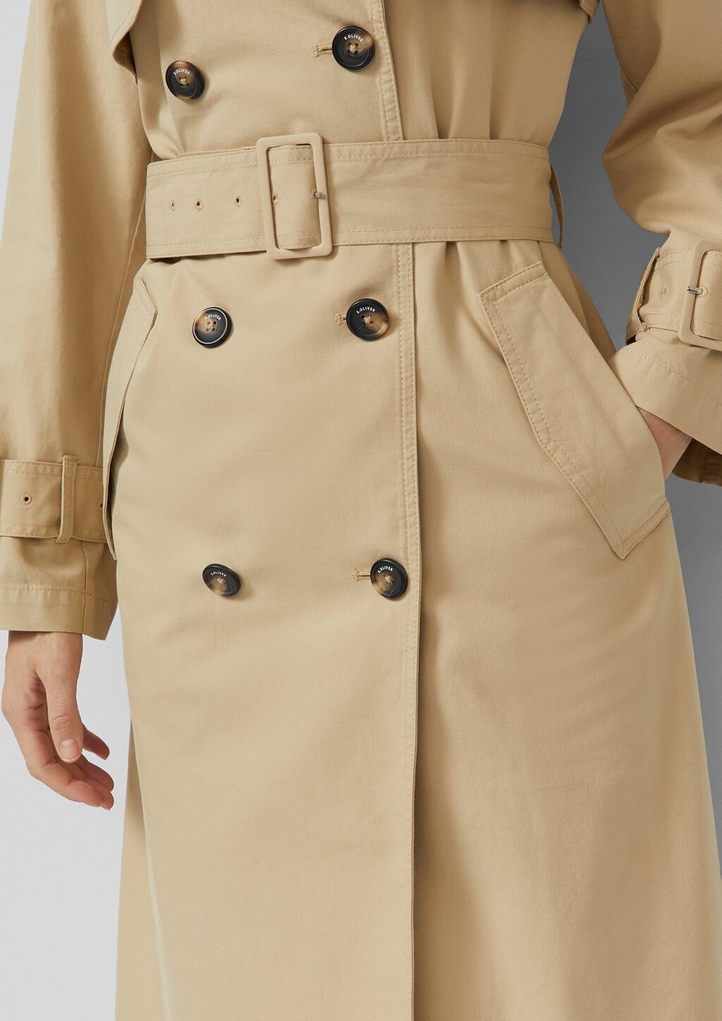 Leichter Trenchcoat aus Lyocell