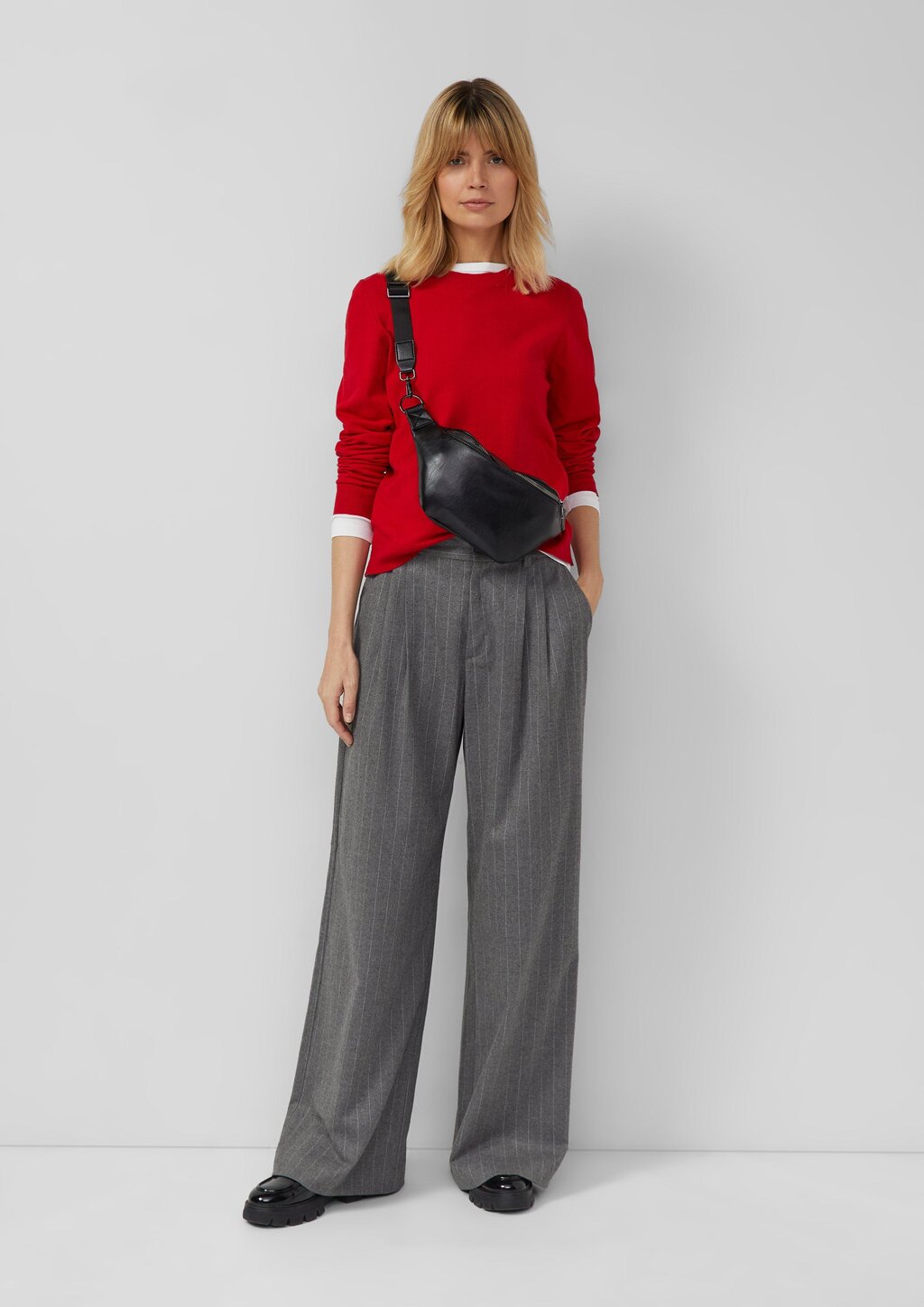 Crossbody Bag mit zweitem Reißverschlussfach Innen