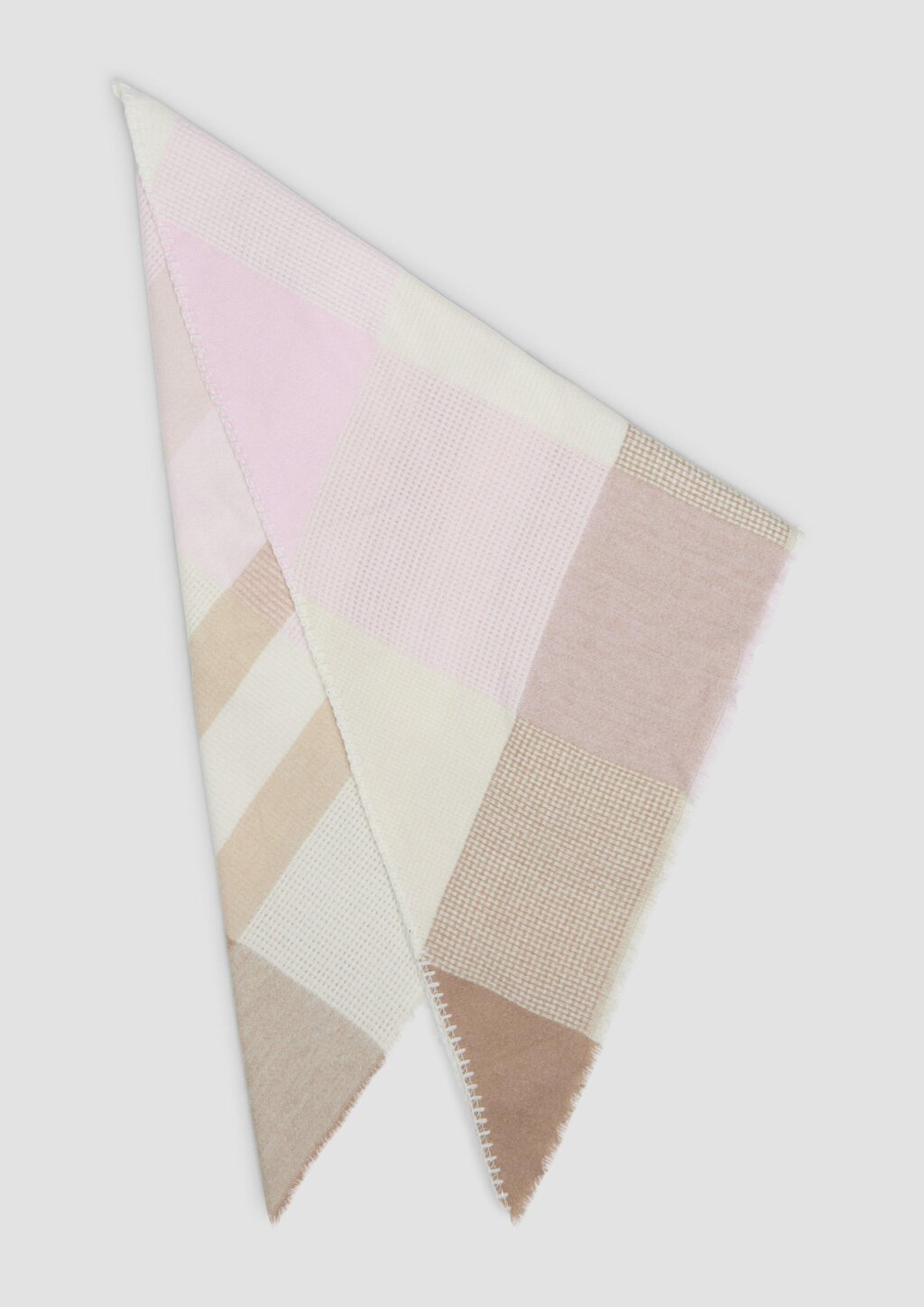 Dreieckstuch mit Schachbrett-Muster