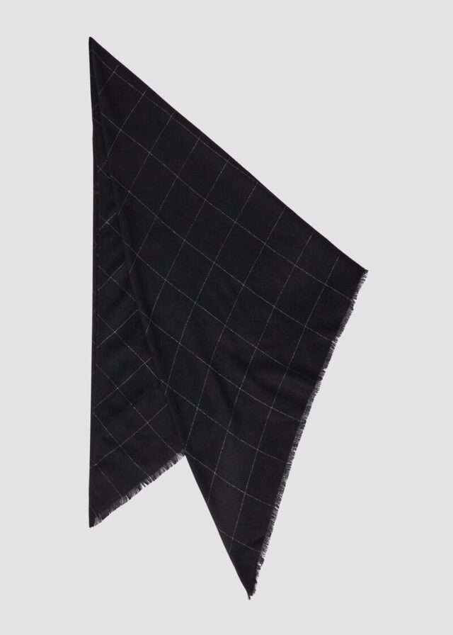 Dreieckstuch mit dezentem Glitzergarn