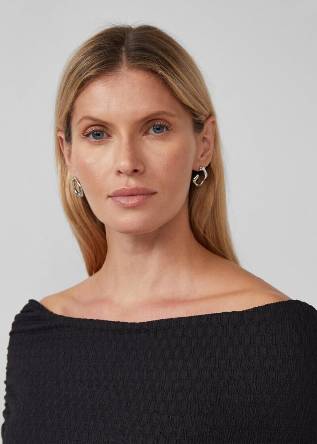 Ohrstecker in asymmetrischem Design