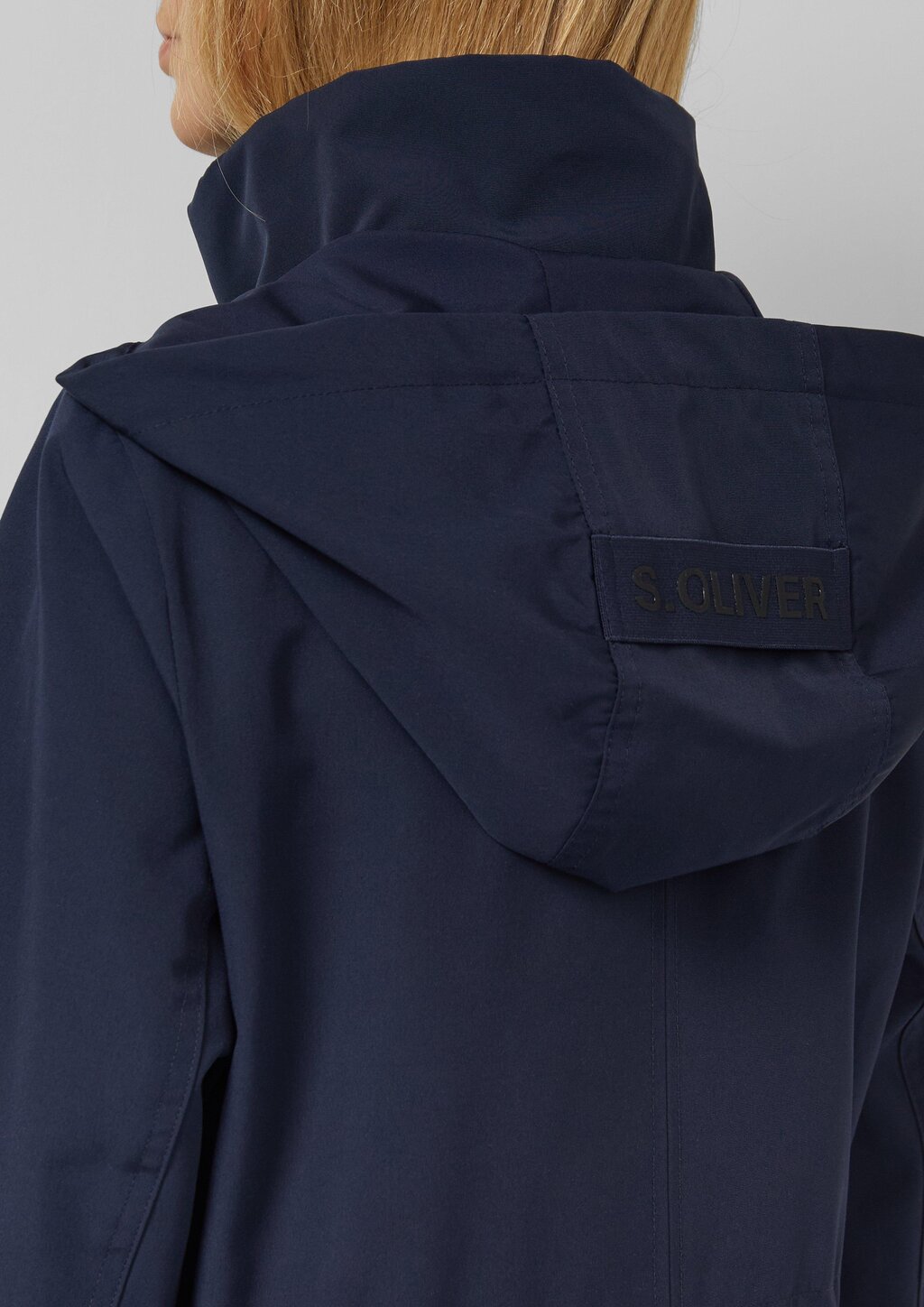 Parka mit Kapuze und Taillenregulierung