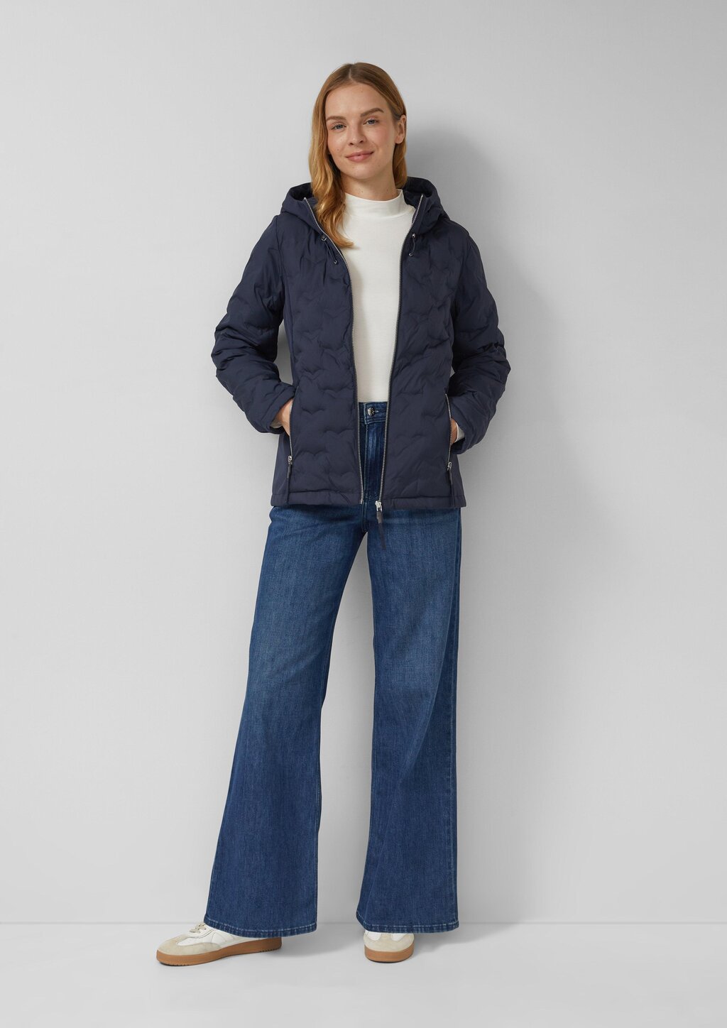 Leichte Slim Fit-Jacke im Fabricmix