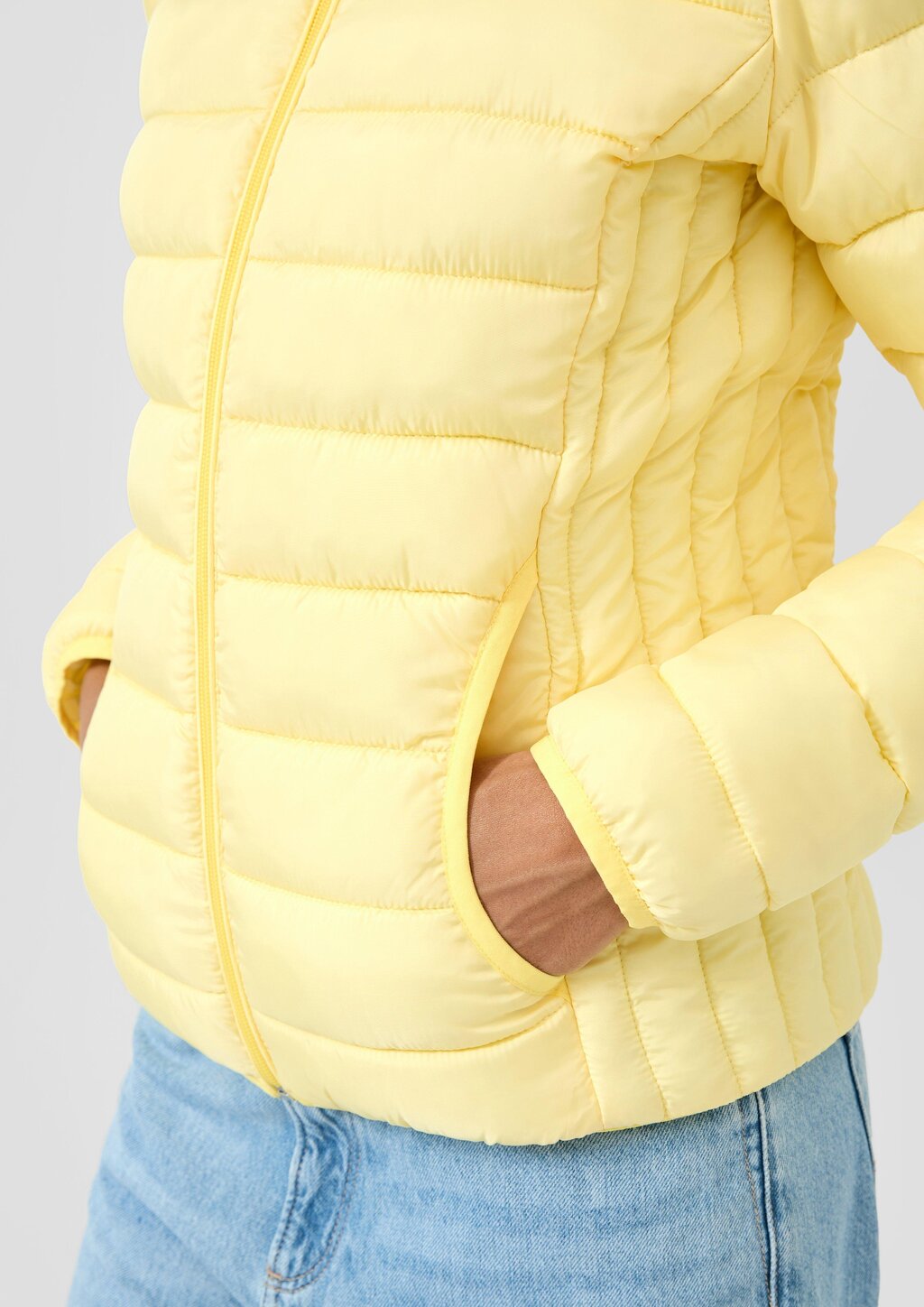 Steppjacke mit Stehkragen