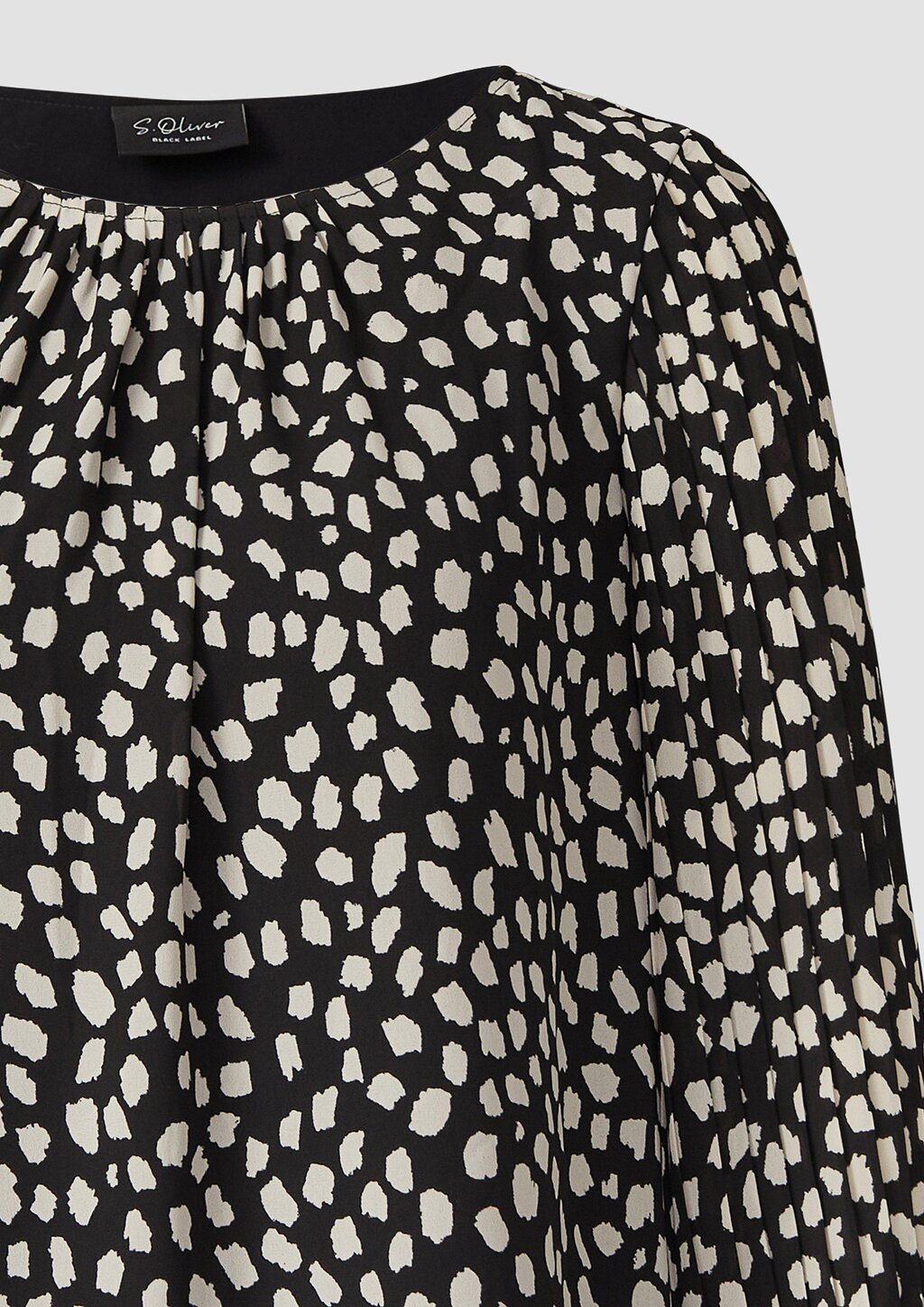 Festliche Bluse mit Plissee-Ärmeln