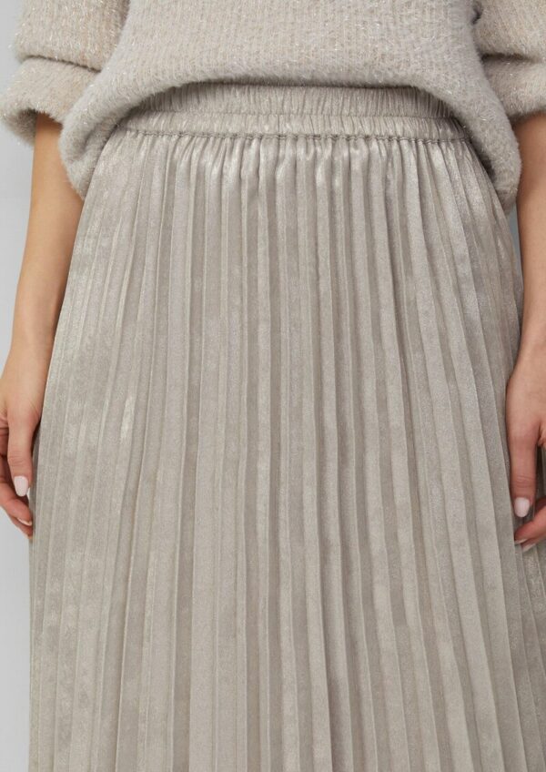 Schimmernder Plissee-Rock mit Elastikbund in Midi-Länge