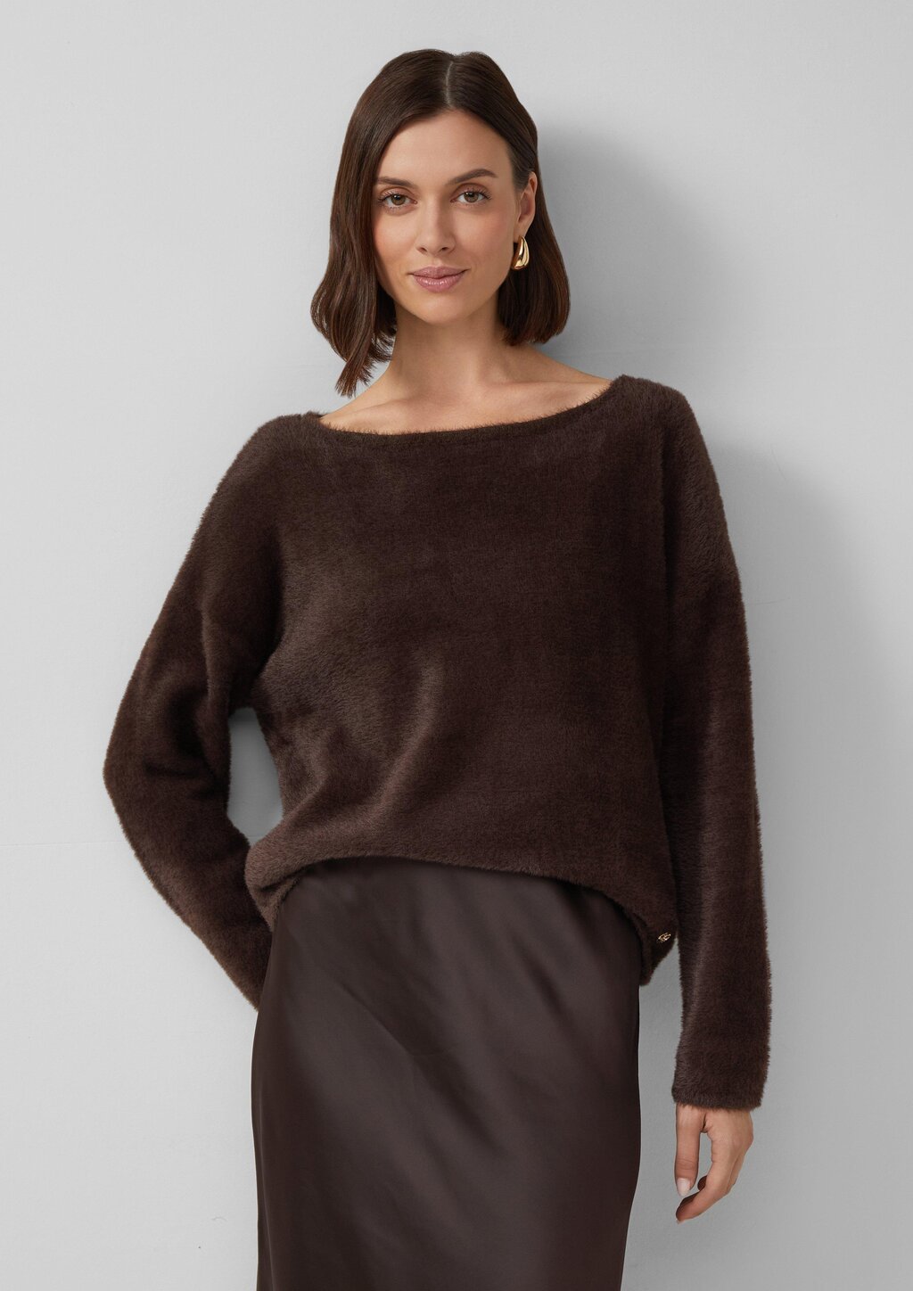 Flauschiger Relaxed-Fit-Pullover mit U-Boot-Ausschnitt