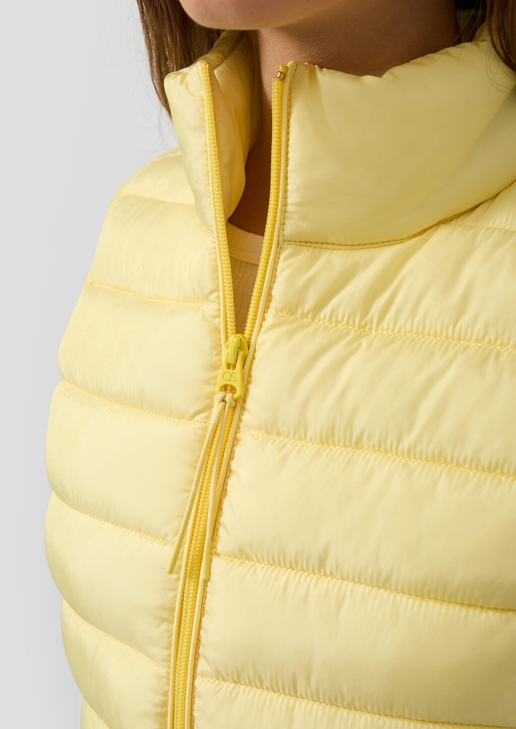 Steppweste mit Stehkragen