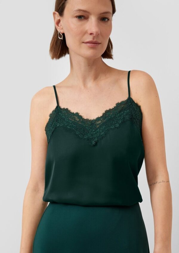 Satin-Top mit längenverstellbaren Spaghettiträgern