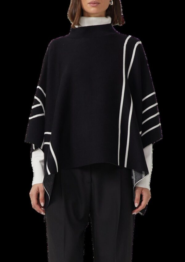 Strickponcho aus Viskosemix mit Stehkragen