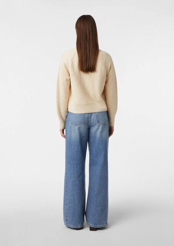 Kurzer Strickcardigan aus Bouclé