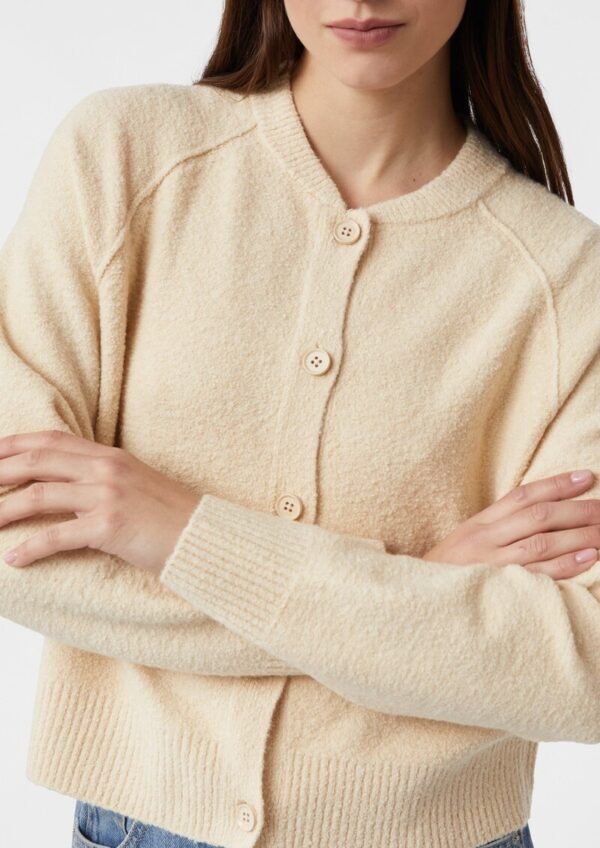 Kurzer Strickcardigan aus Bouclé