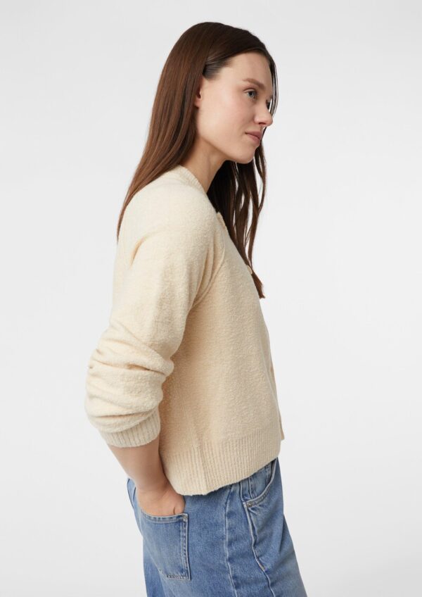 Kurzer Strickcardigan aus Bouclé