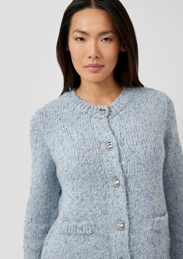 Strickjacke aus Alpakamix mit angedeuteten Taschen