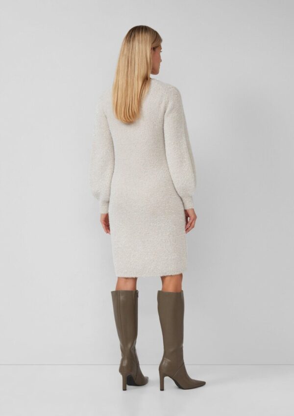 Flauschiges Strickkleid mit Glitzergarn