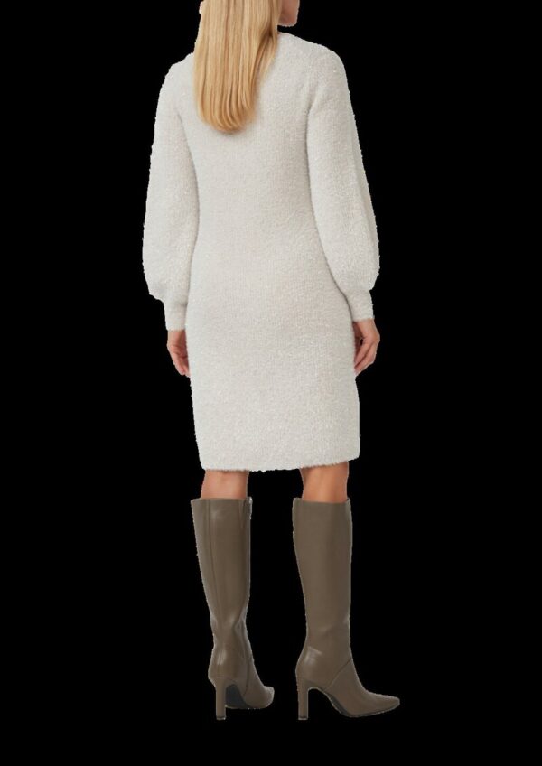 Flauschiges Strickkleid mit Glitzergarn