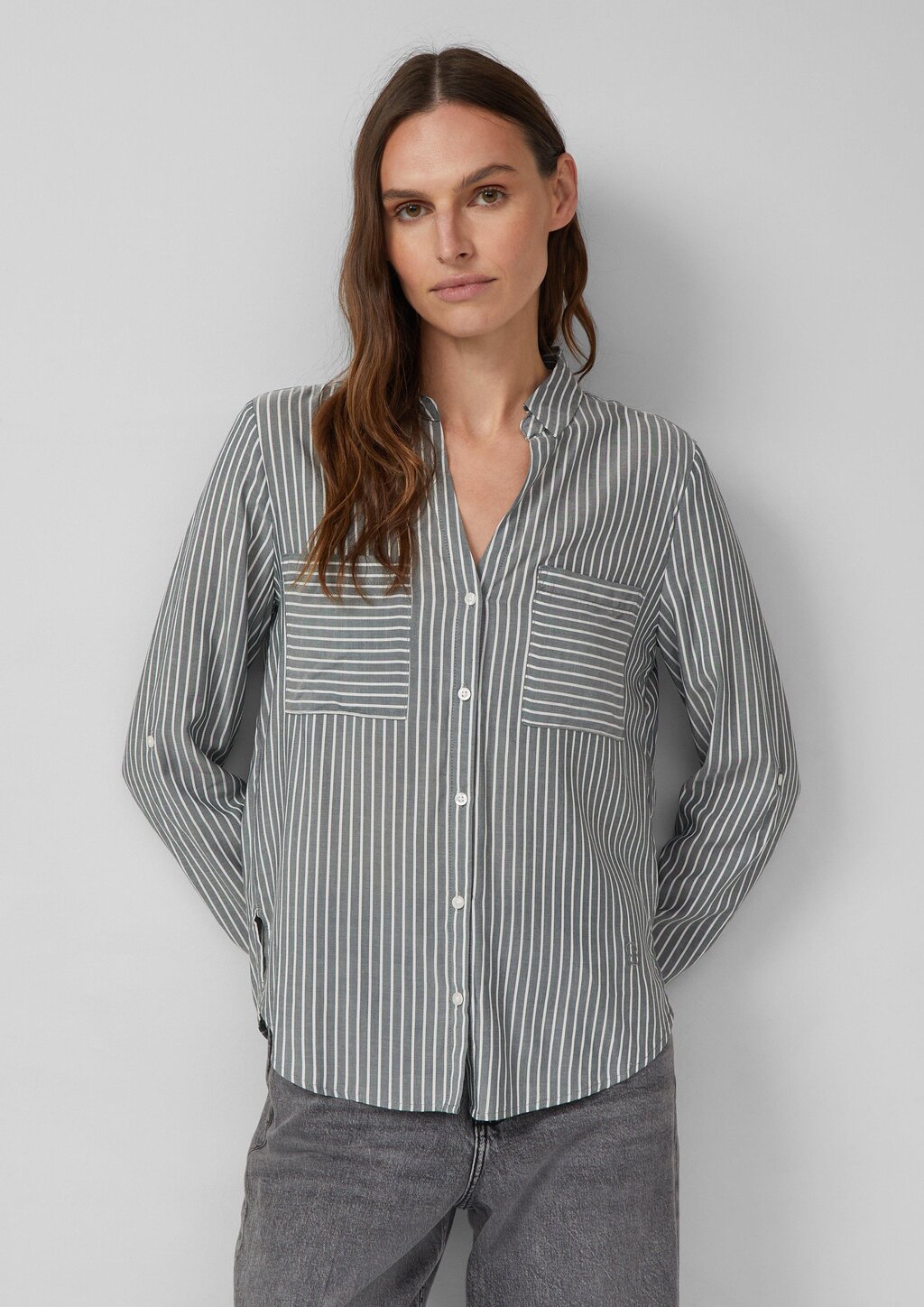 Streifenbluse mit aufgesetzten Taschen im Regular-Fit