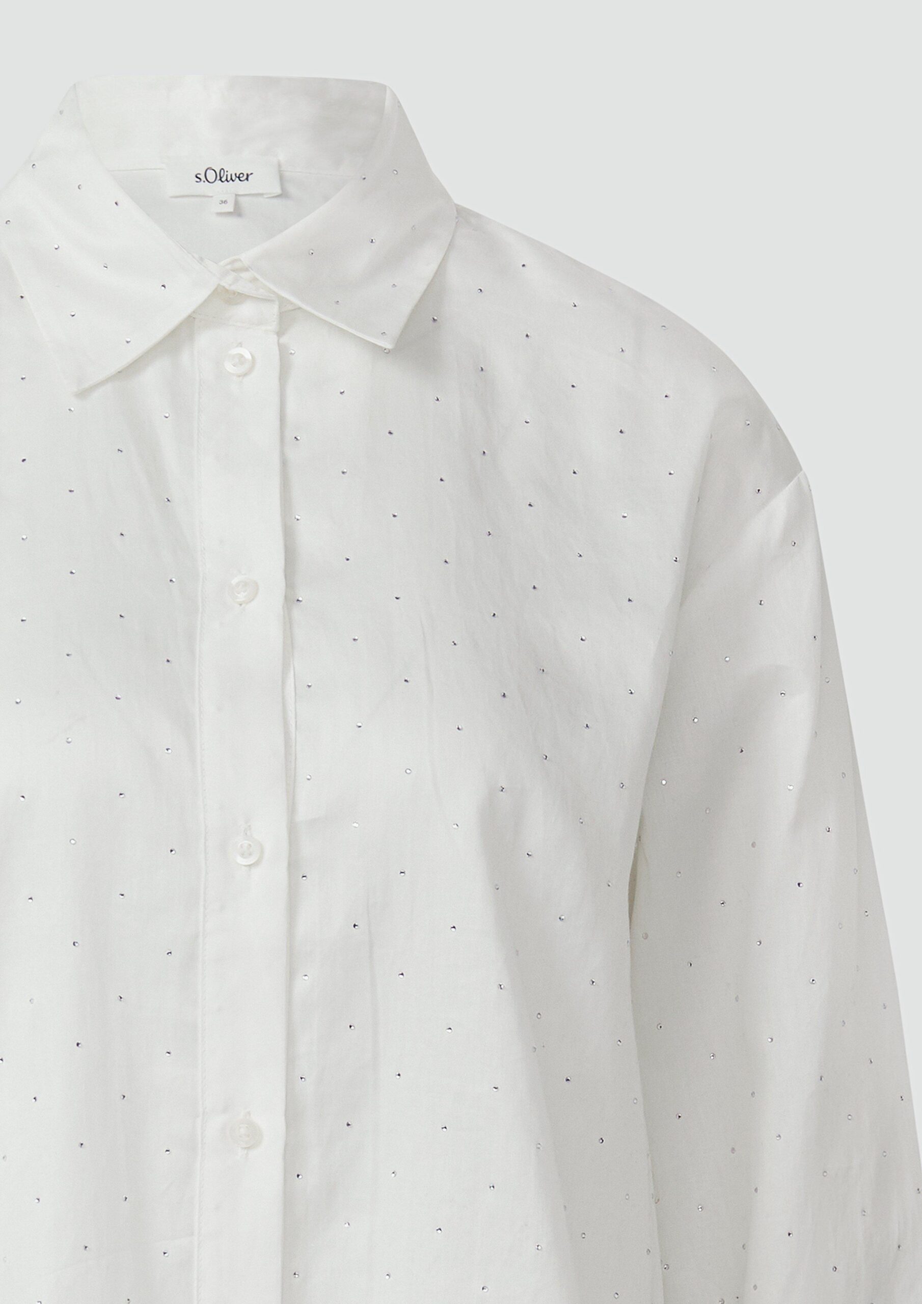 Hemdbluse mit Glitzersteinen und Schnürung am Saum