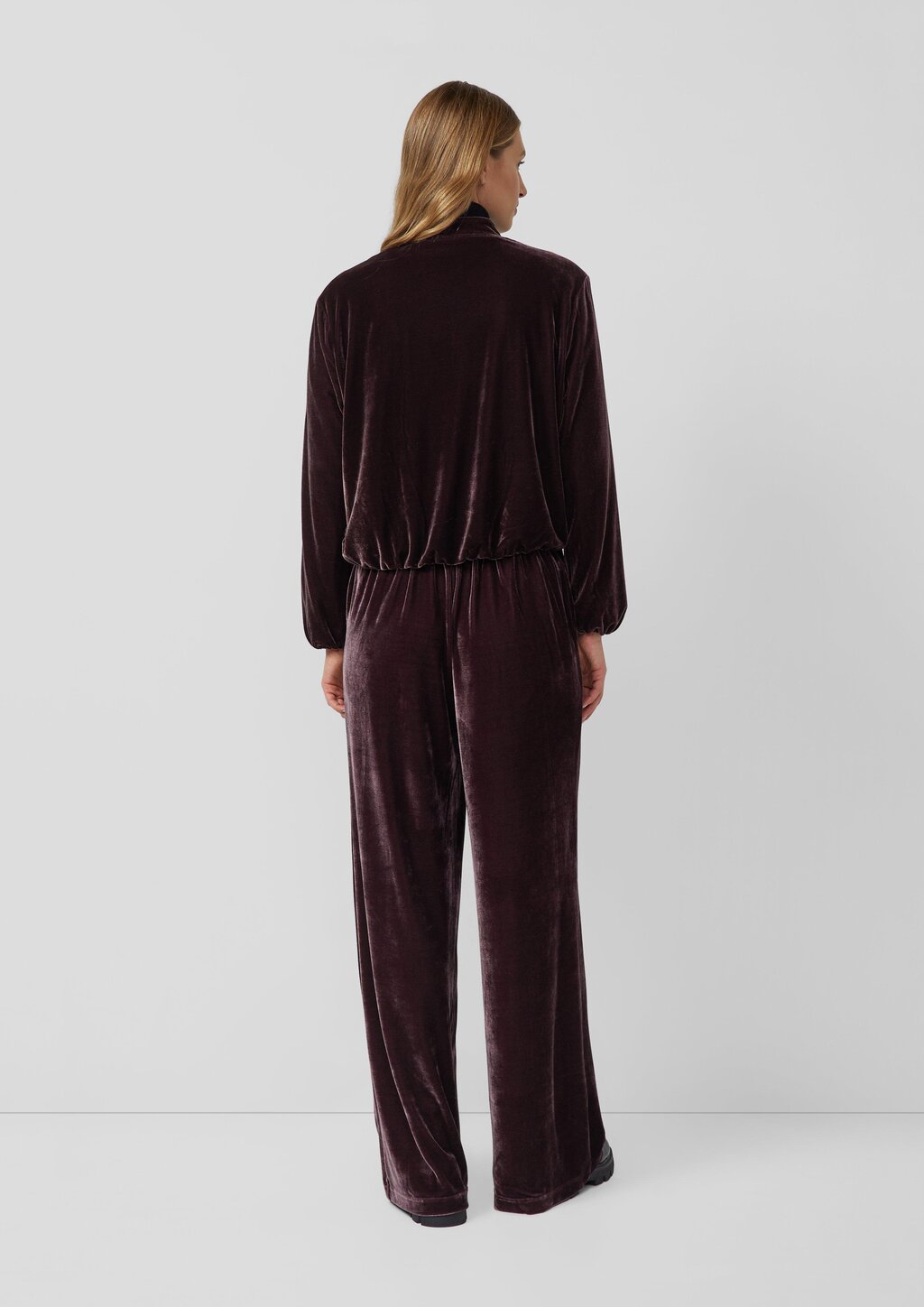 Fließender Samtblouson