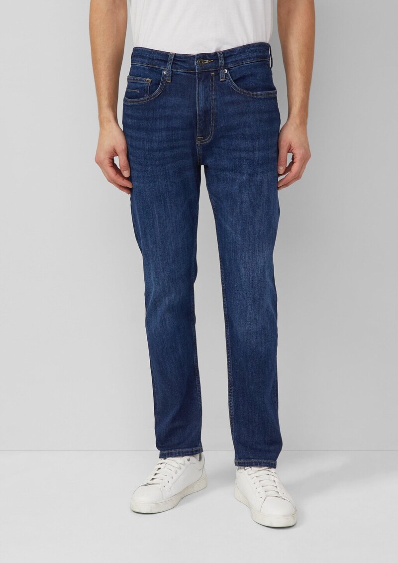 Jeans Mauro / Regular Fit / Mid Rise / Tapered Leg