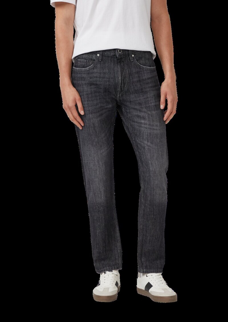 Jeans Mauro / Regular Fit / Mid Rise / Tapered Leg / 100% Baumwolle