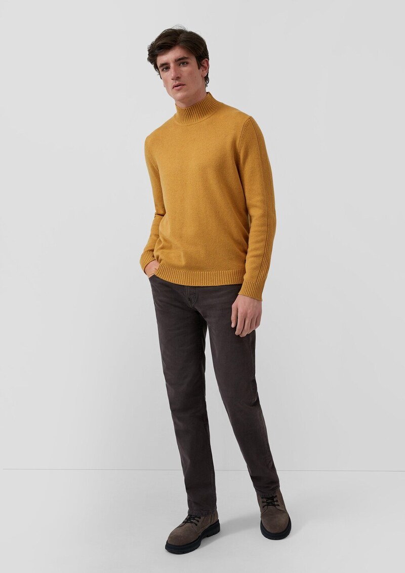 Coloured Denim Benito / Regular Fit / Mid Rise / Straight Leg