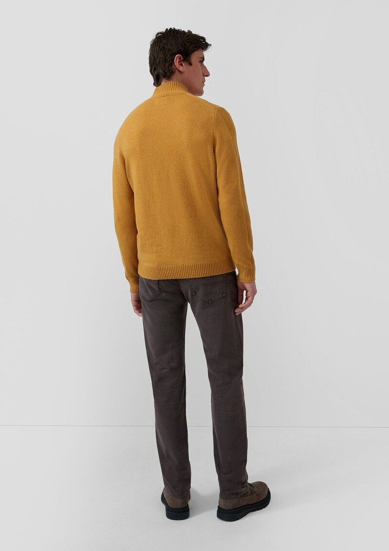 Coloured Denim Benito / Regular Fit / Mid Rise / Straight Leg