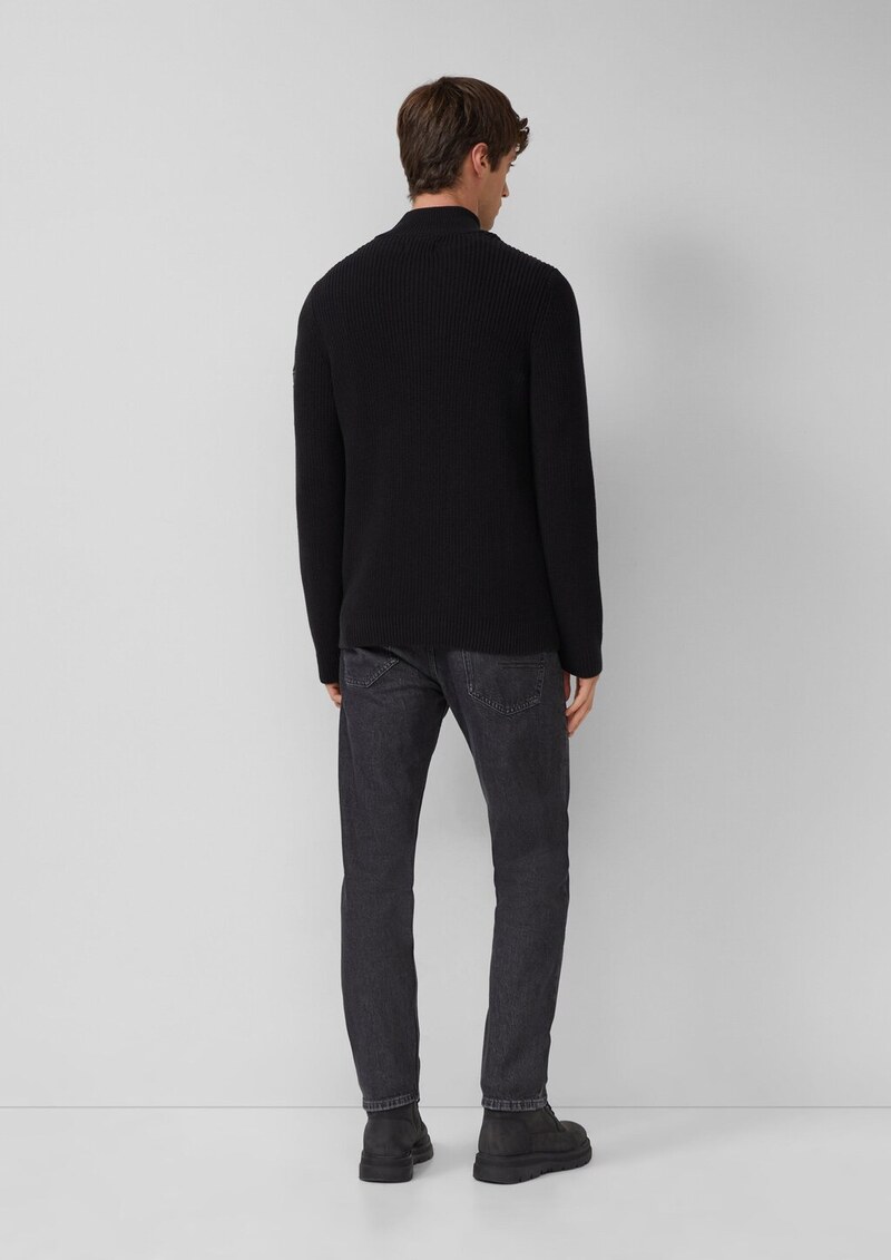 Gerippter Baumwoll-Pullover mit Troyer-Kragen