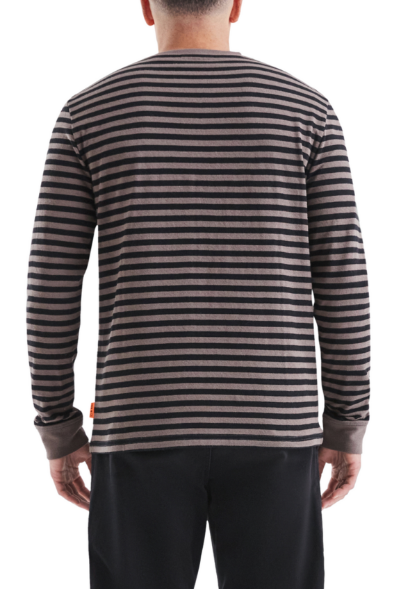 Gestreiftes Langarmshirt