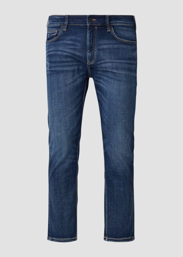 Jeans Benito / Regular Fit / Mid Rise / Straight Leg