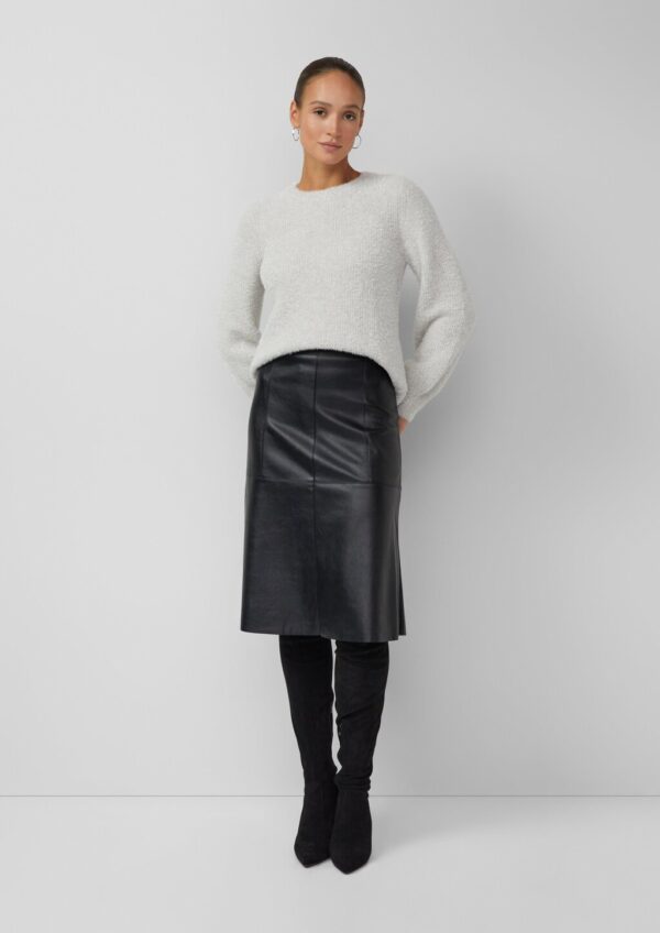 A-Shape-Rock in Leder-Optik mit Naht-Details