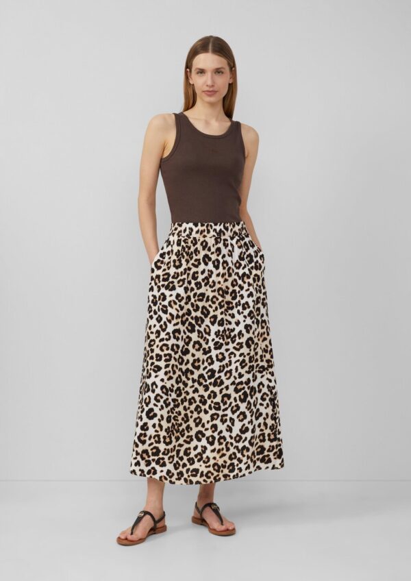 Viskose-Rock mit Leo-Muster