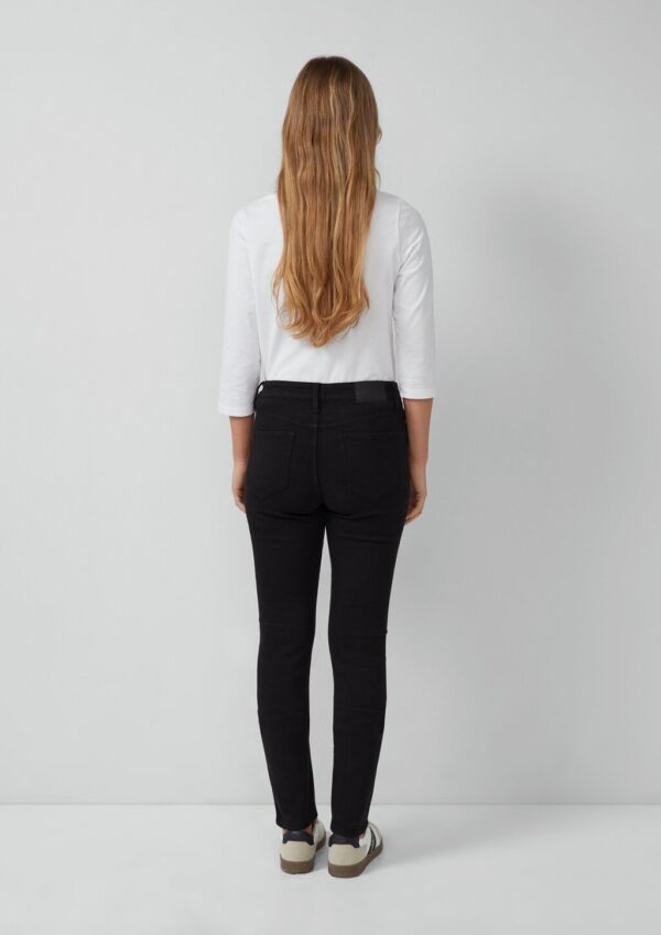 Jeans Izabell / Skinny Fit / Mid Rise / Skinny Leg